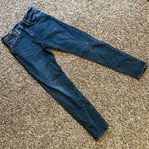 Levi 512 Premium Skinny Jeans